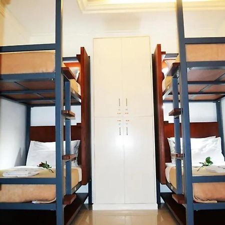 Townhouse Oak Vip Suites, Near Pnr Pasay Evangelista, Makati Manila San Pedro Makati Eksteriør billede