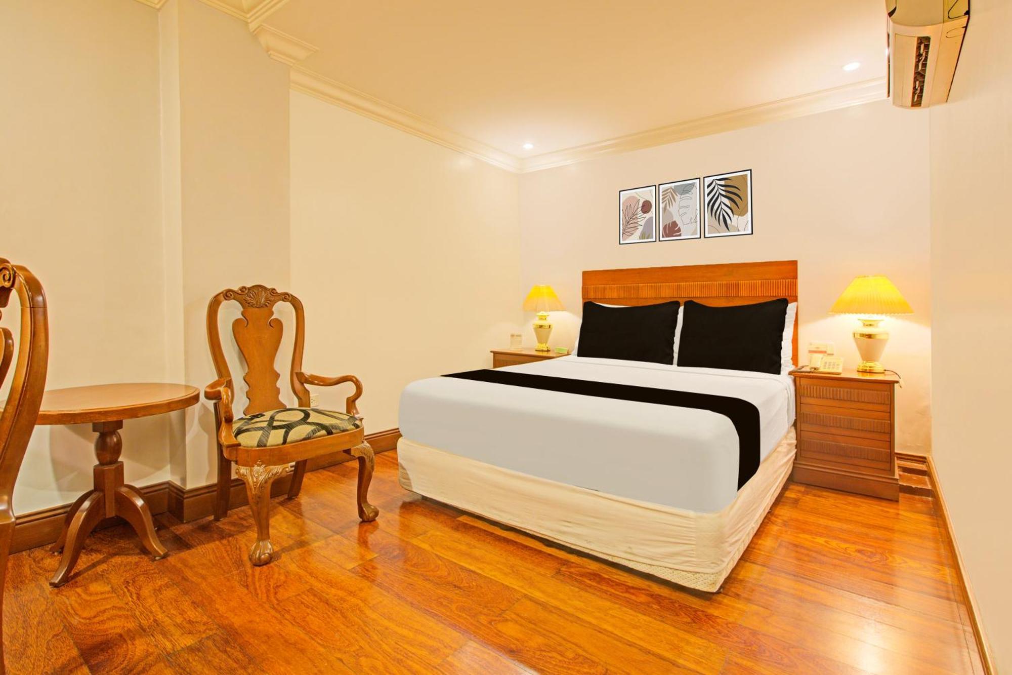 Townhouse Oak Vip Suites, Near Pnr Pasay Evangelista, Makati Manila San Pedro Makati Eksteriør billede
