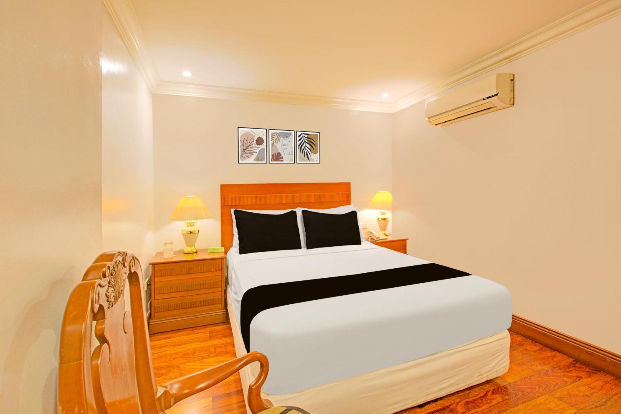 Townhouse Oak Vip Suites, Near Pnr Pasay Evangelista, Makati Manila San Pedro Makati Eksteriør billede
